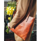 LEATHER TOTE BAG