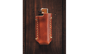 Handcrafted leather lighter case